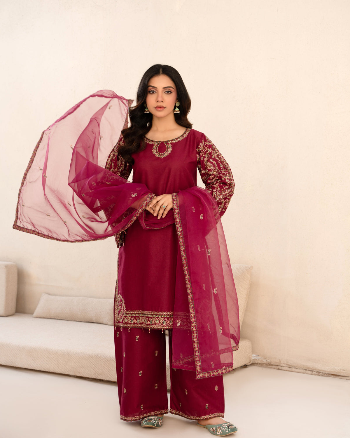 Maroon Festive