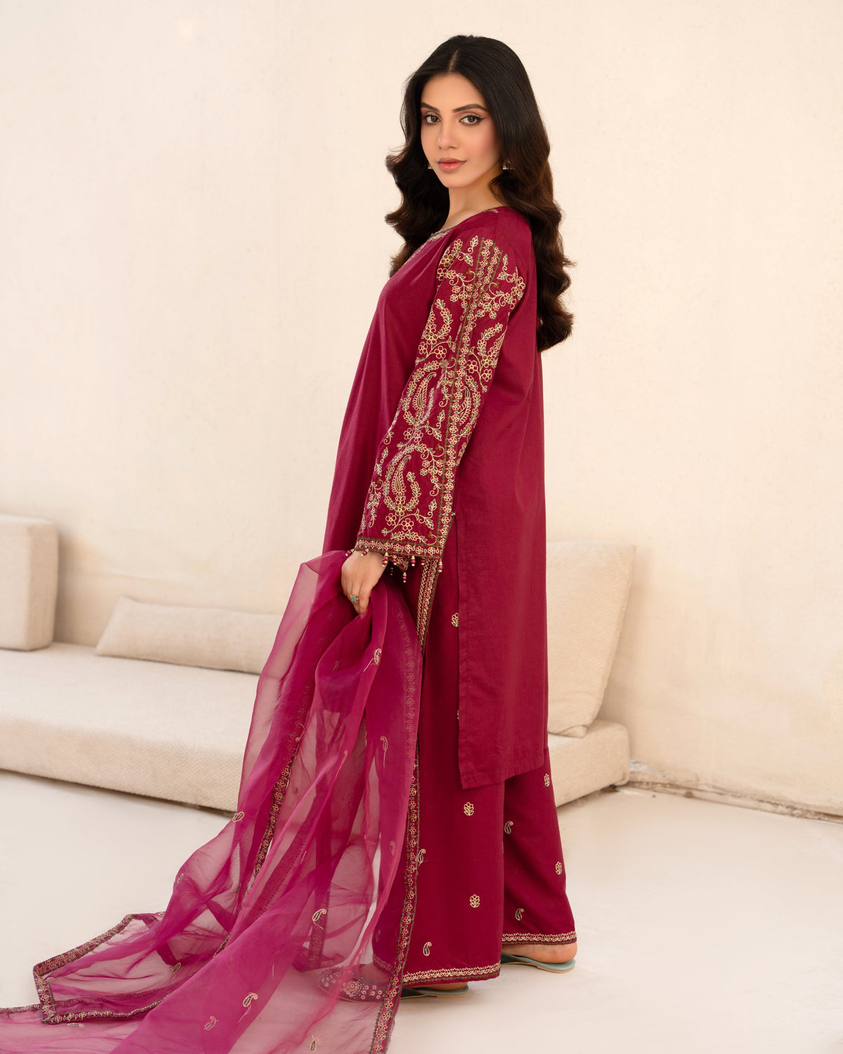 Maroon Festive