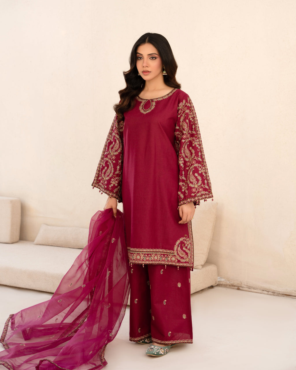 Maroon Festive