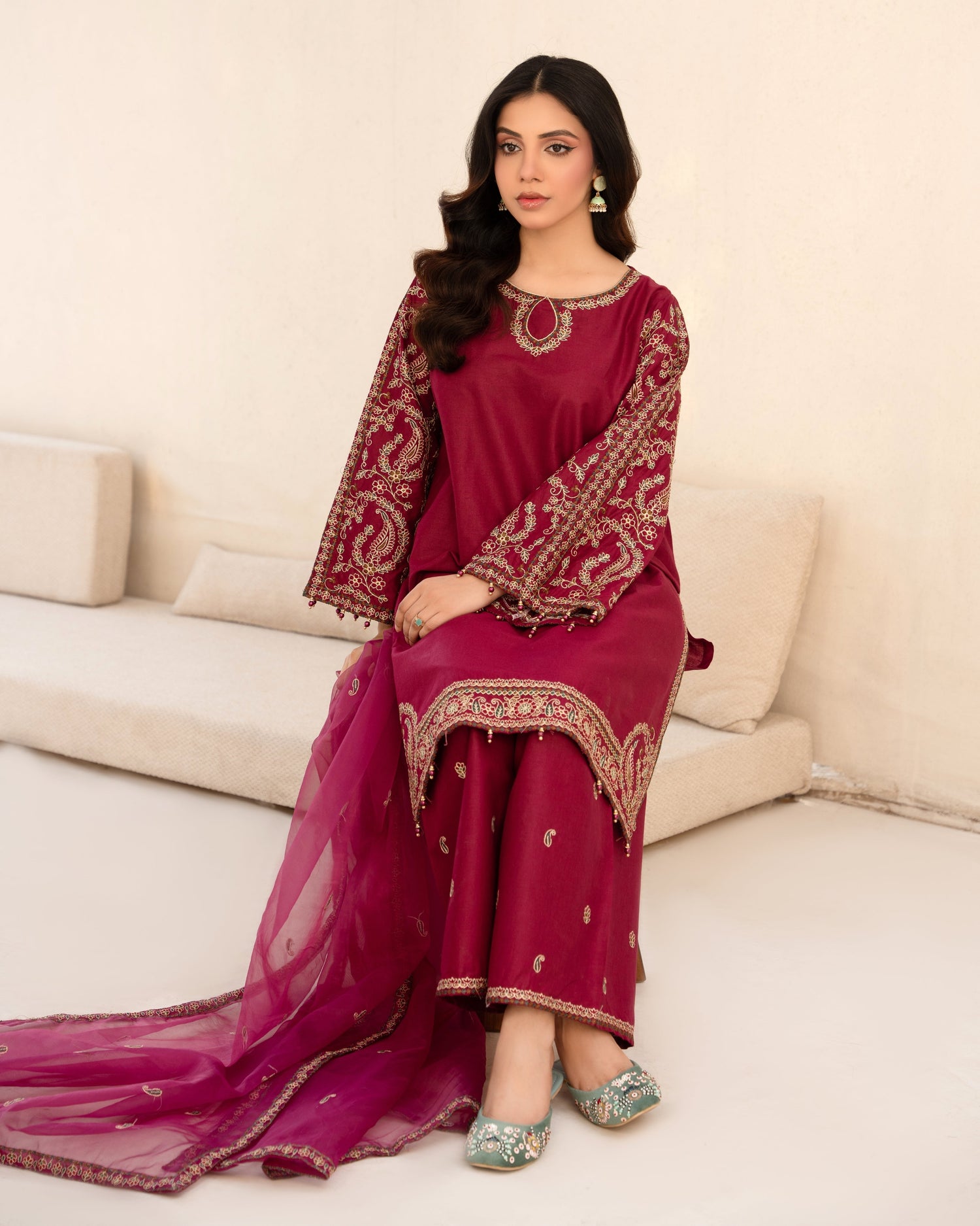 Maroon Festive