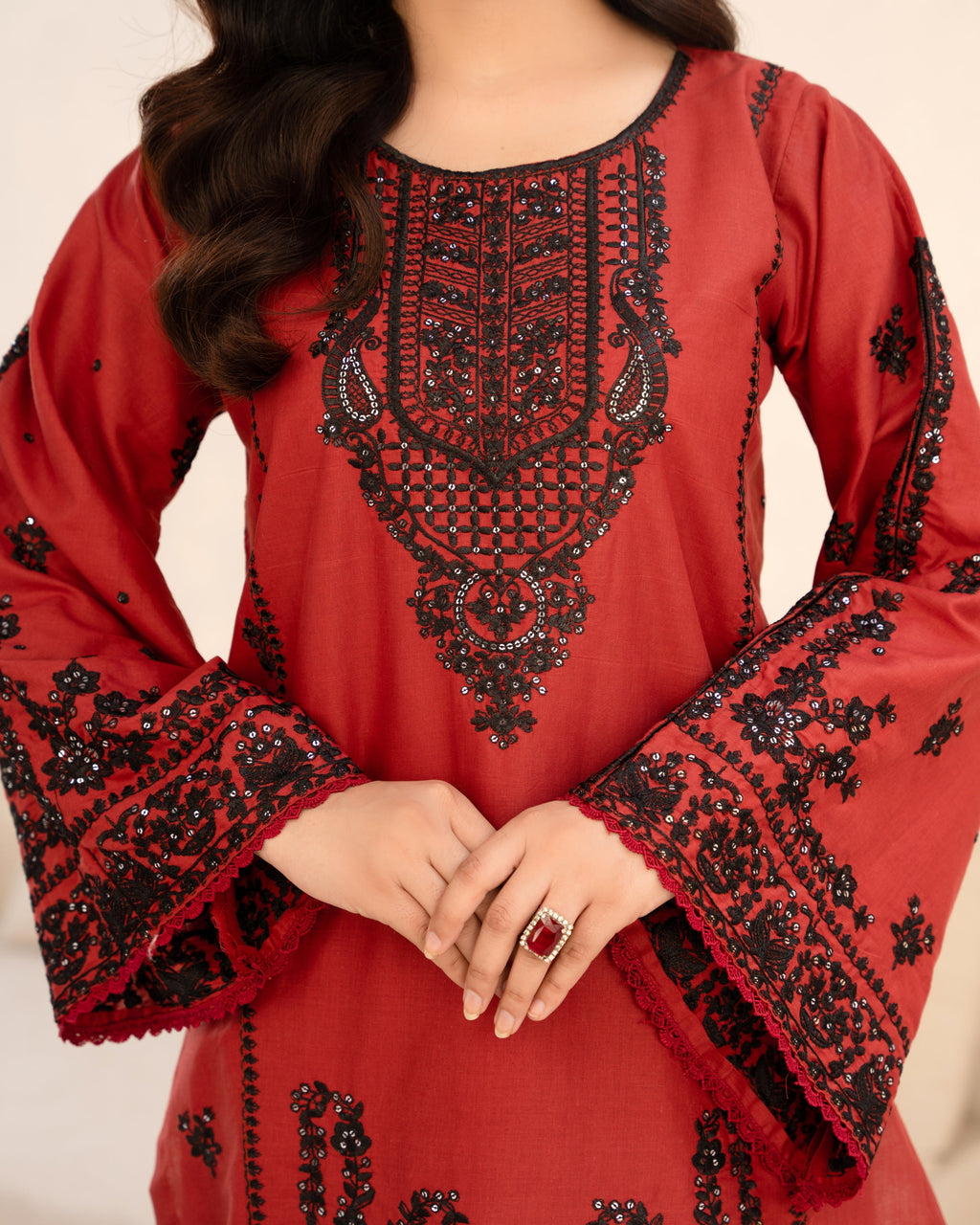 Banarasi Glow