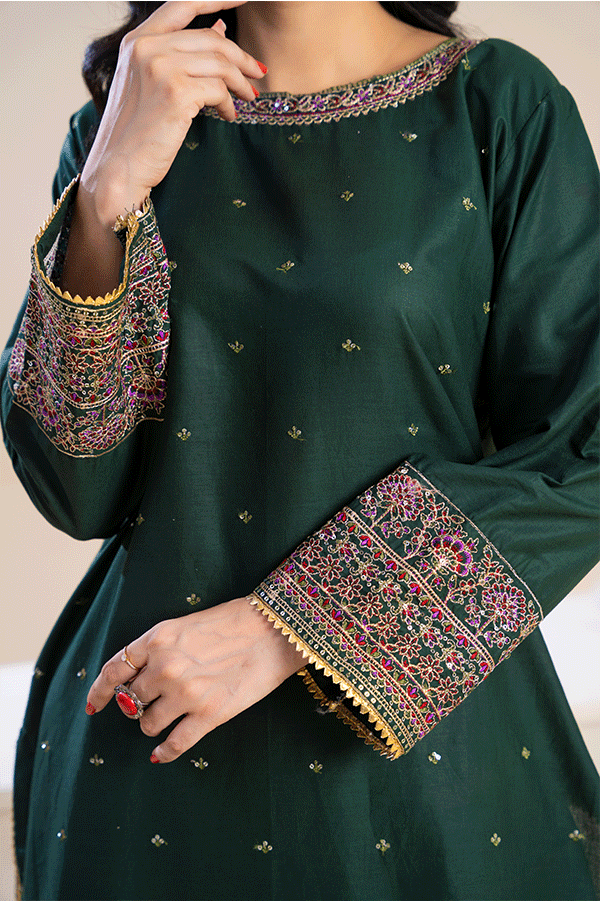 Esmera Green Formal