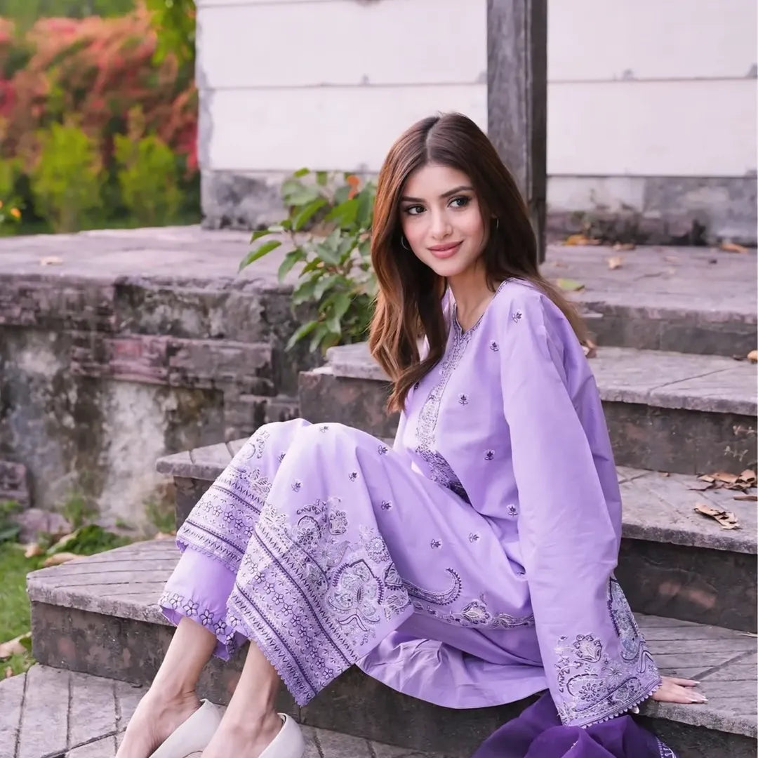 Afifa Embroidered - 3pc