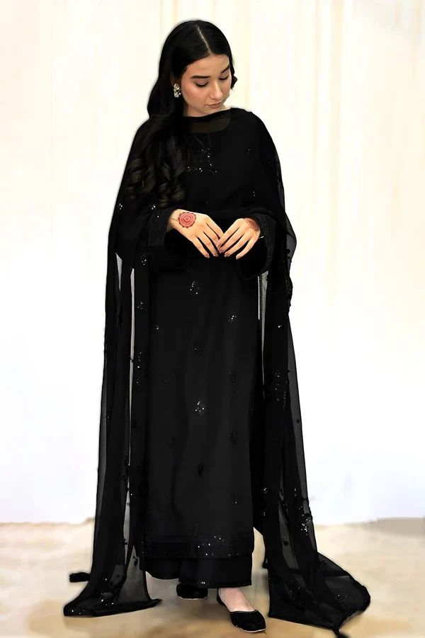 Black Aura 3-Piece