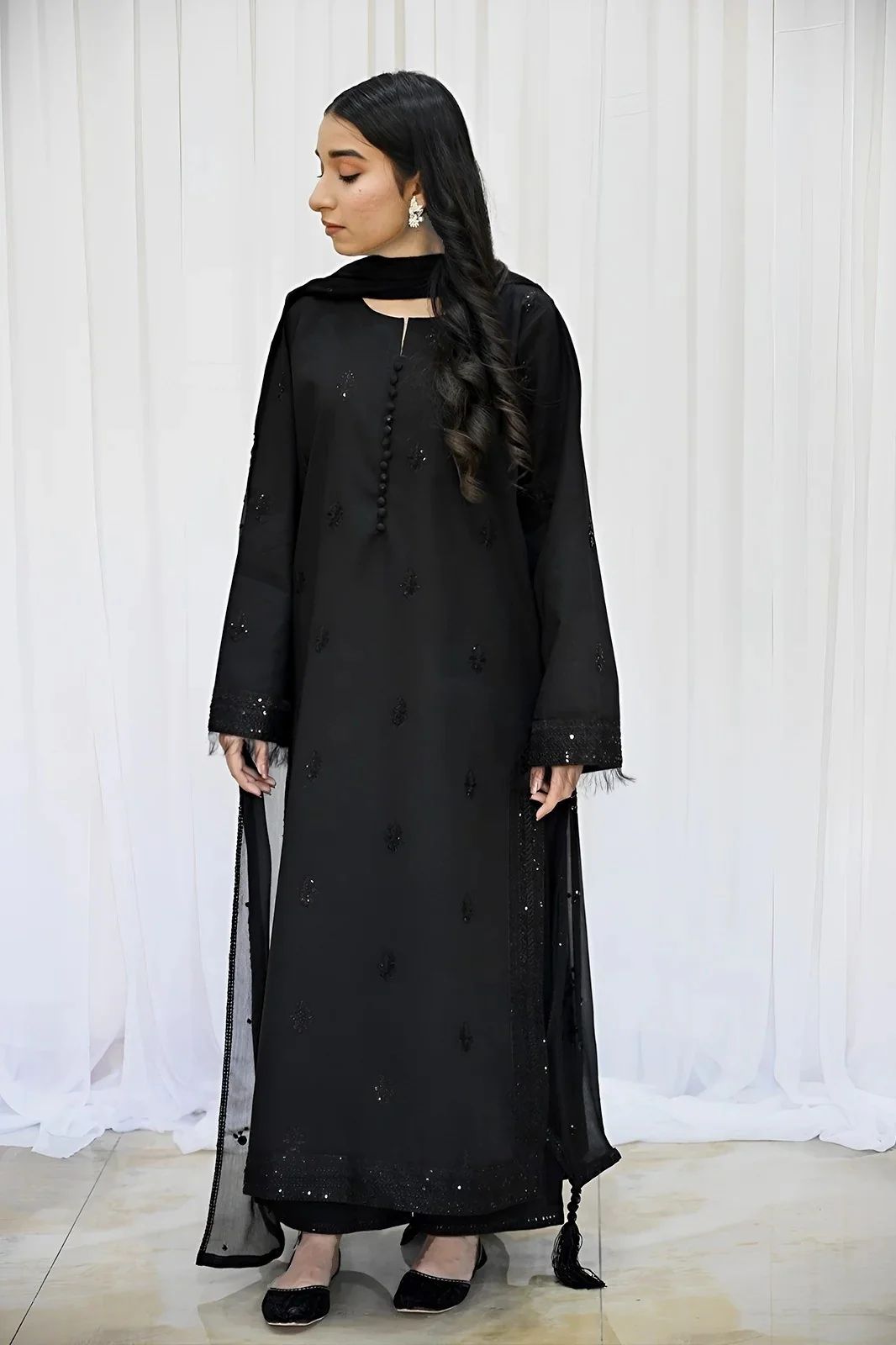 Black Aura 3-Piece